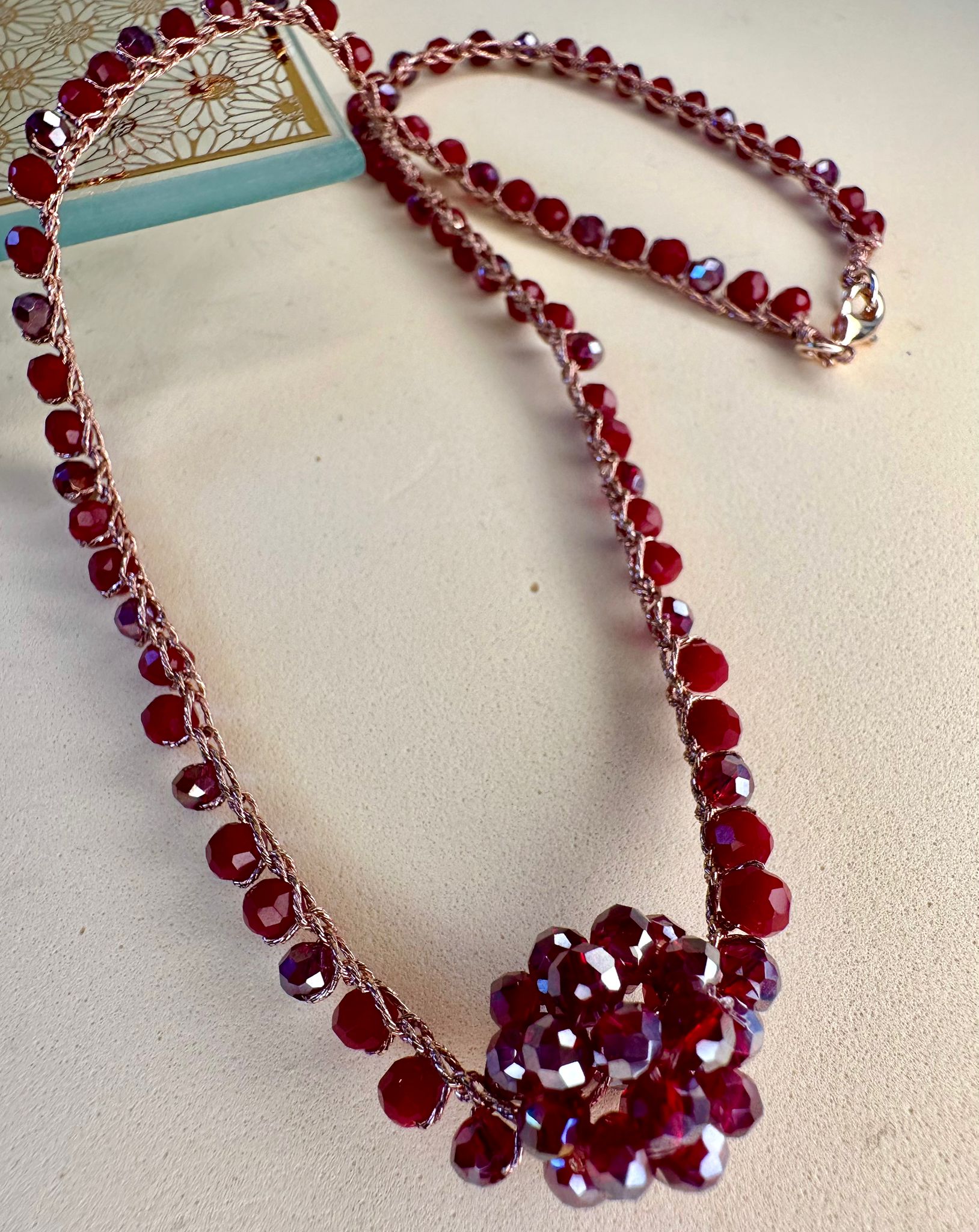 Sphere Choker