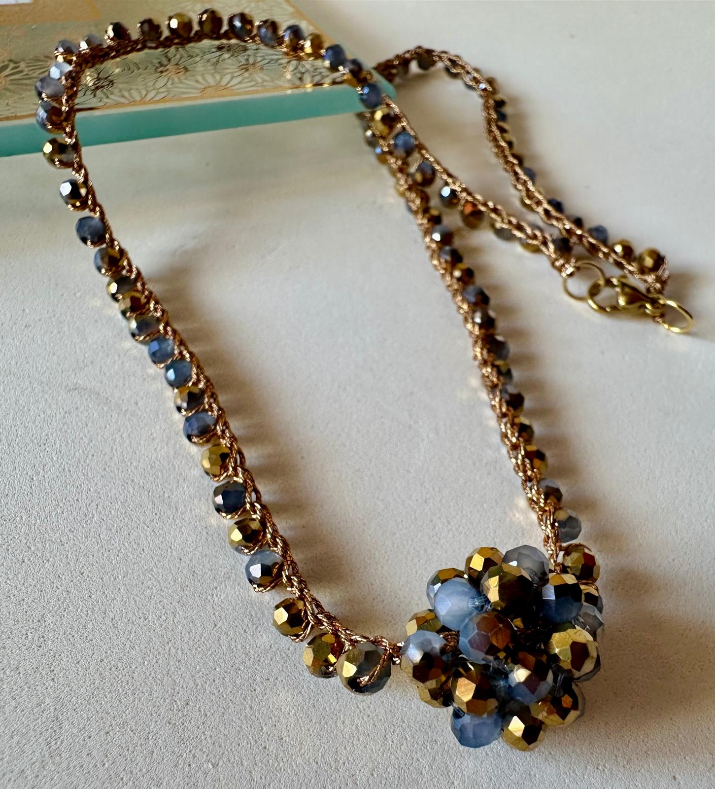 Sphere Choker