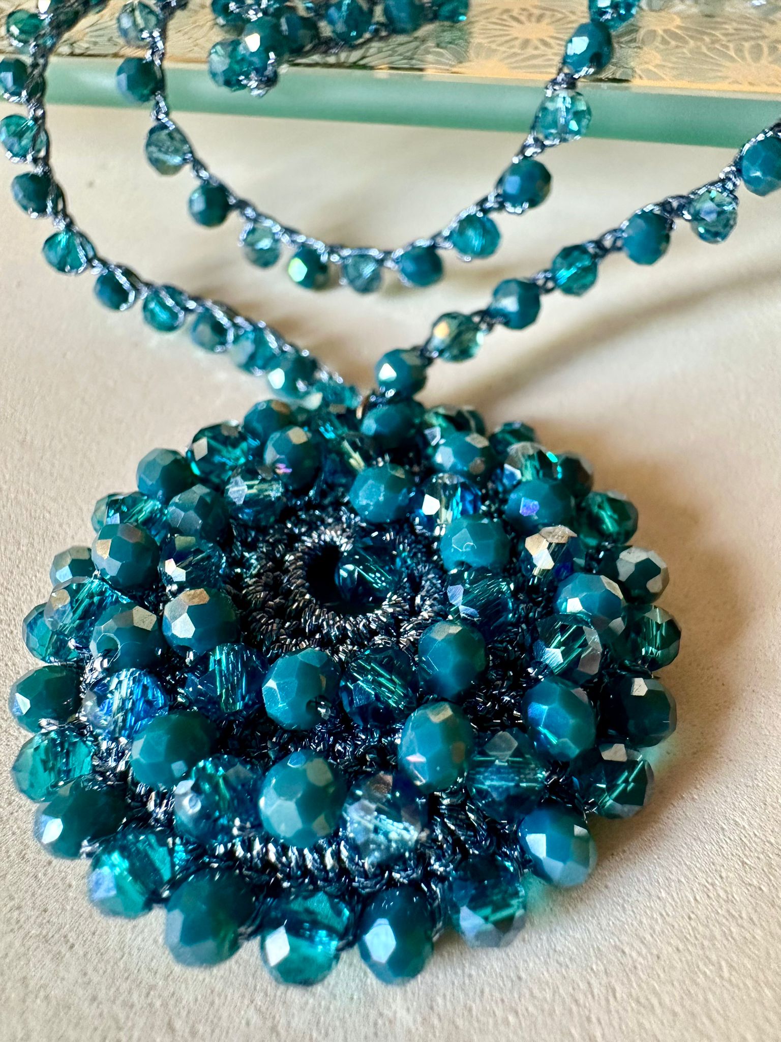 Collana corta Mandala